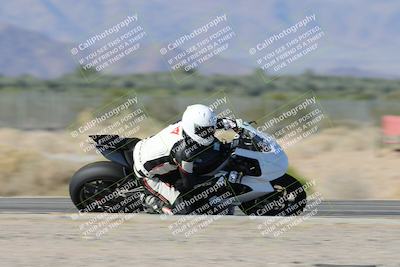 media/Dec-04-2025-Racers Edge (Thu) [[5ebc9f124d]]/2-A Group/4-Session 3 (Turn 2 Inside Speed Pans)/